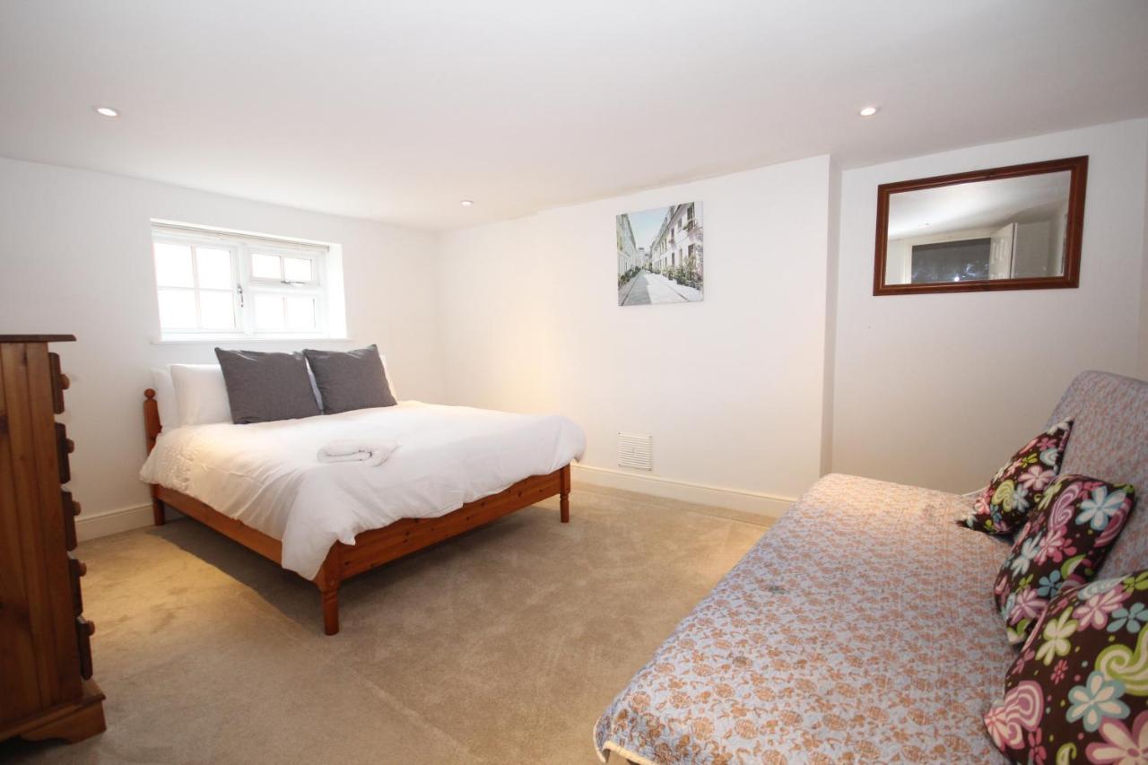 Appartamento Hillingdon Hill Court, Uxbridge Esterno foto